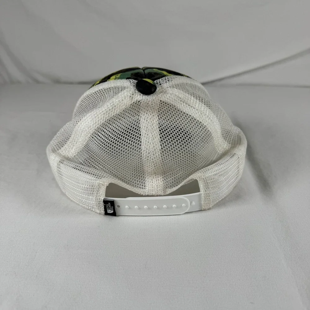 The North Face Men's‎ Size OS Multicolor Camo Print Mesh Snapback Trucker Hat